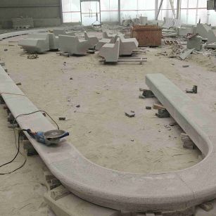 石家庄 芝麻白花岗岩弧形花坛石，坐凳石