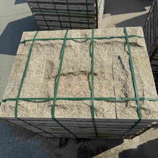 石家庄 黄金麻花岗岩石材自然面蘑菇石成品