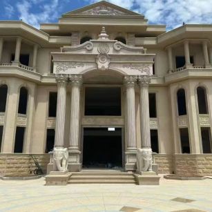 石家庄 黄金麻别墅外墙干挂，大柱，大象，蘑菇石，雕花板