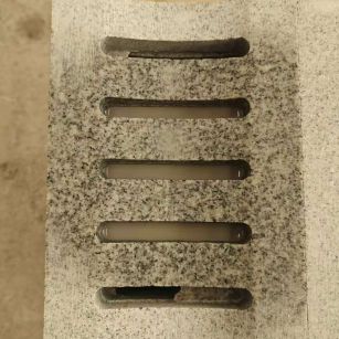 石家庄 芝麻白拉丝面花岗岩U型开槽排水槽