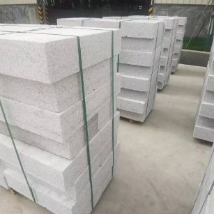 石家庄 白麻花岗岩路沿石，立缘石，平缘石，路牙石，道牙石，马路牙子等