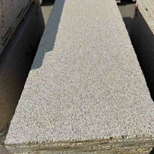 石家庄 黄金麻花岗岩荔枝面毛板，半成品