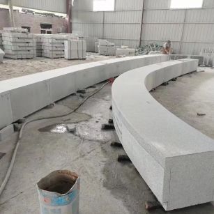 石家庄芝麻白花岗岩石板材 园林光面弧形坐凳