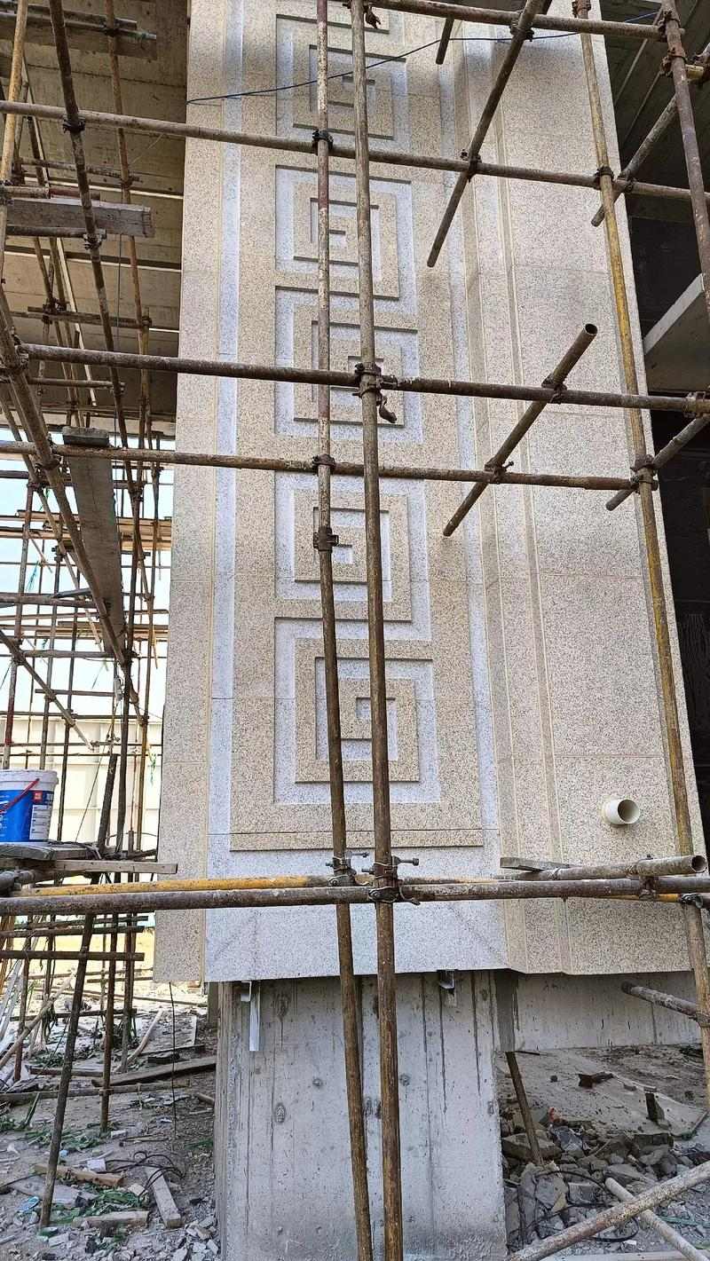 石家庄 黄金麻花岗岩别墅外墙干挂回纹造型效果