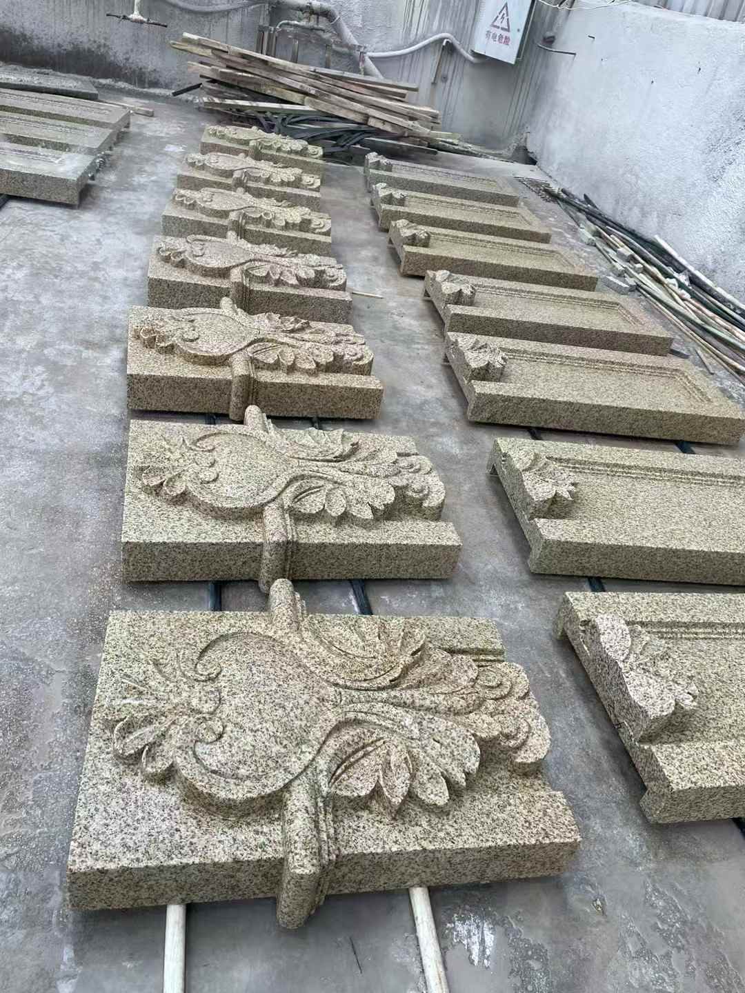 石家庄 黄金麻花岗岩别墅外墙雕刻板