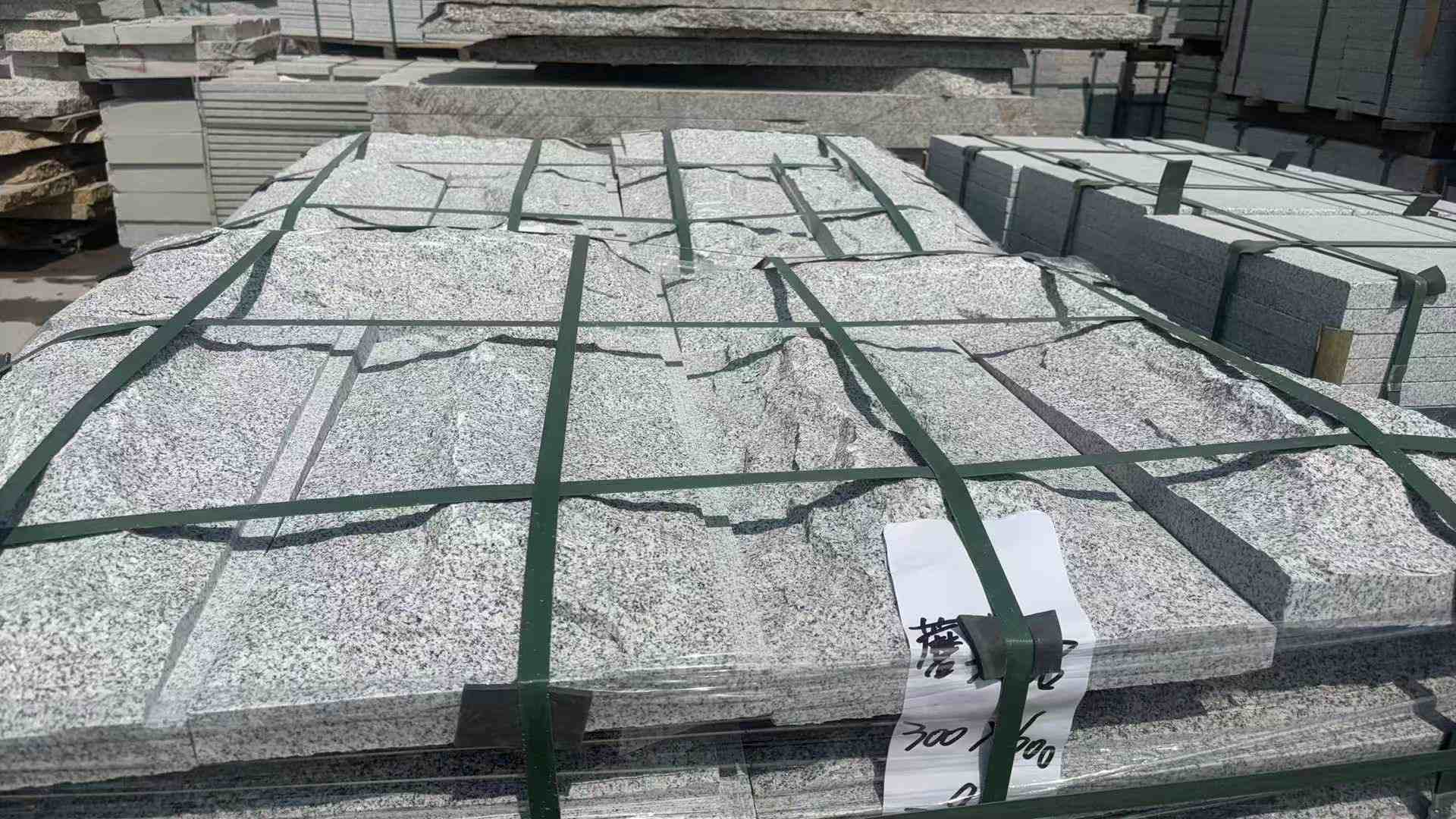 石家庄 芝麻白蘑菇石成品