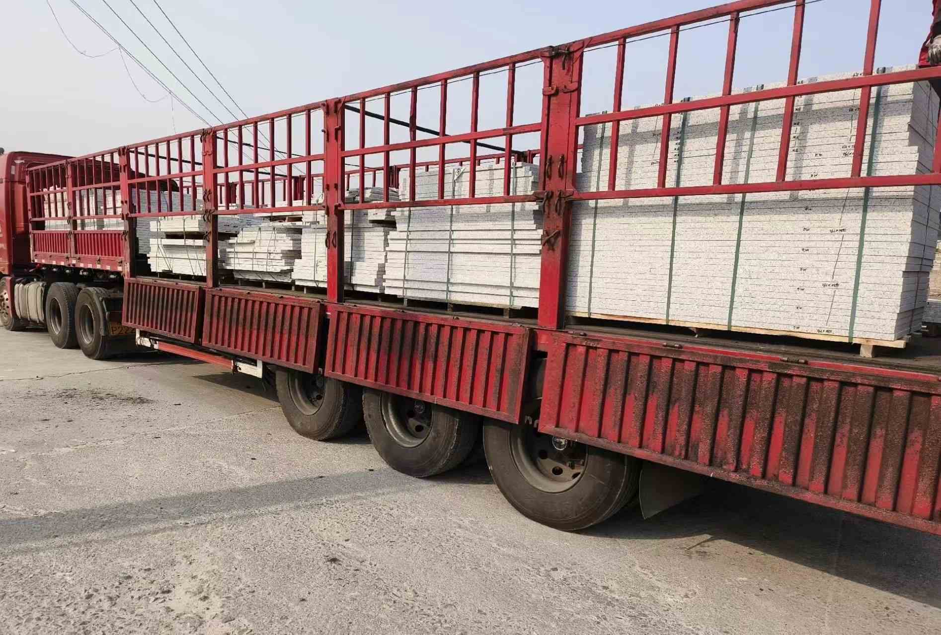 石家庄 白麻荔枝面外墙干挂，工厂装车日常