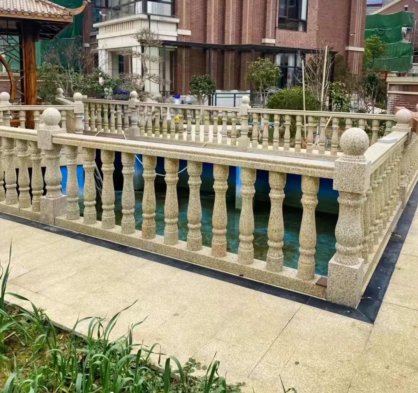 石家庄黄金麻花岗岩石材栏杆，扶手，将军柱，花瓶柱