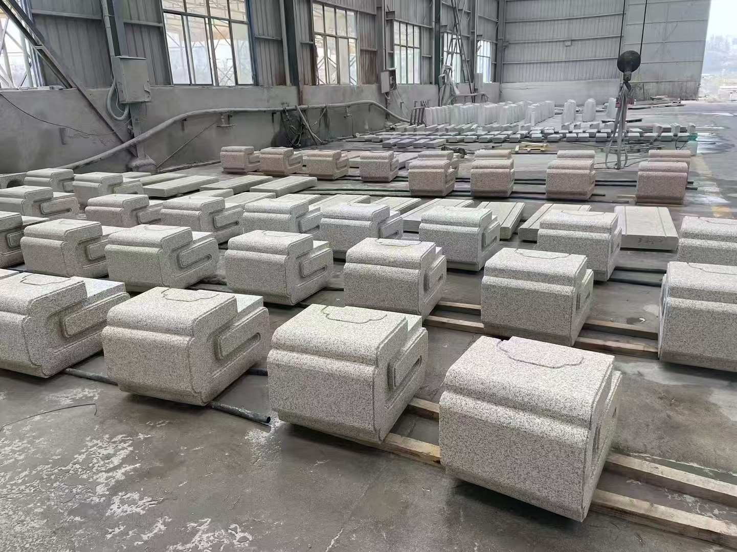 石家庄 白麻花岗岩异形加工-石凳，坐凳