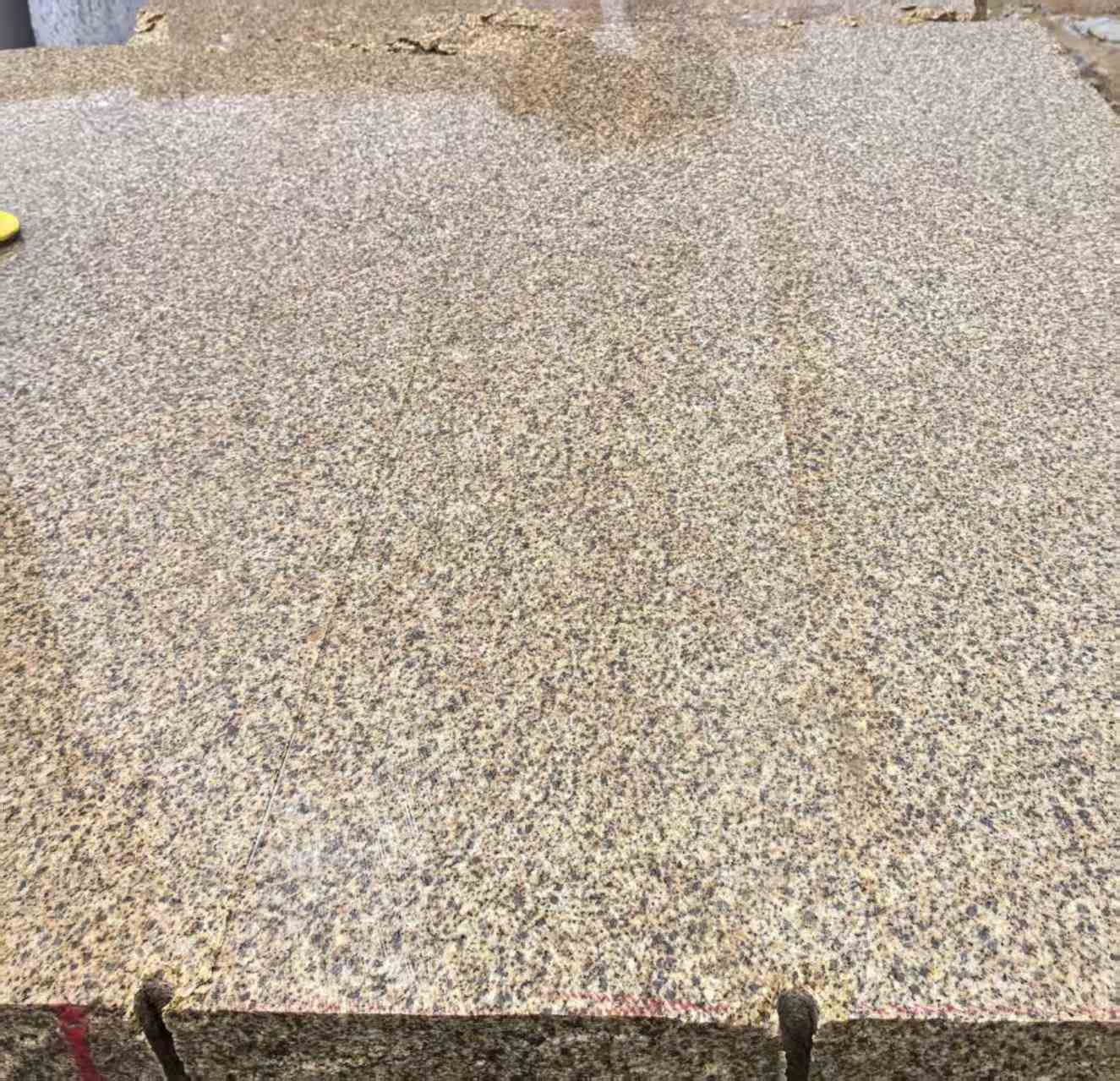 石家庄 黄金麻花岗岩石材方料