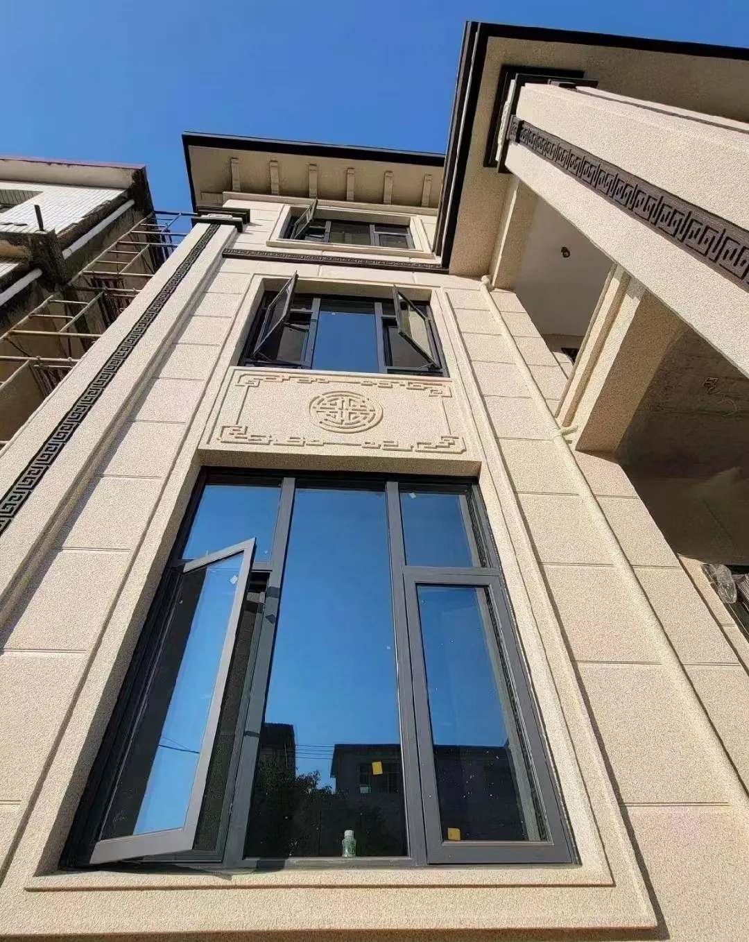 石家庄 黄金麻荔枝面别墅外墙干挂效果展示